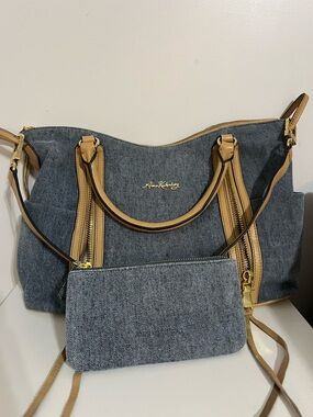 NWOT Aimee KESTENBERG Denim Shoulder Tote with Tan Trim & Pouch Bag
